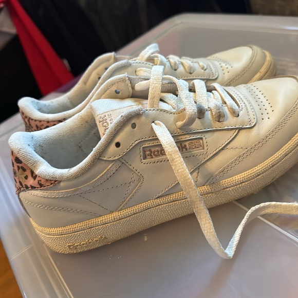 Reebok Classic with leaopard print back Great Condition - Picture 4 of 8